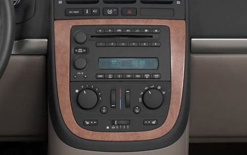 2006 Saturn Relay interior CC