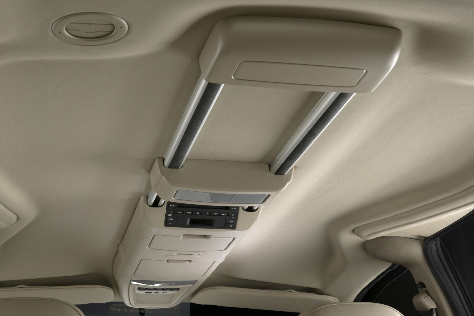 2007 Saturn Relay interior DETAIL