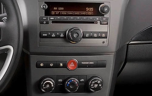 2008 Saturn VUE interior CC