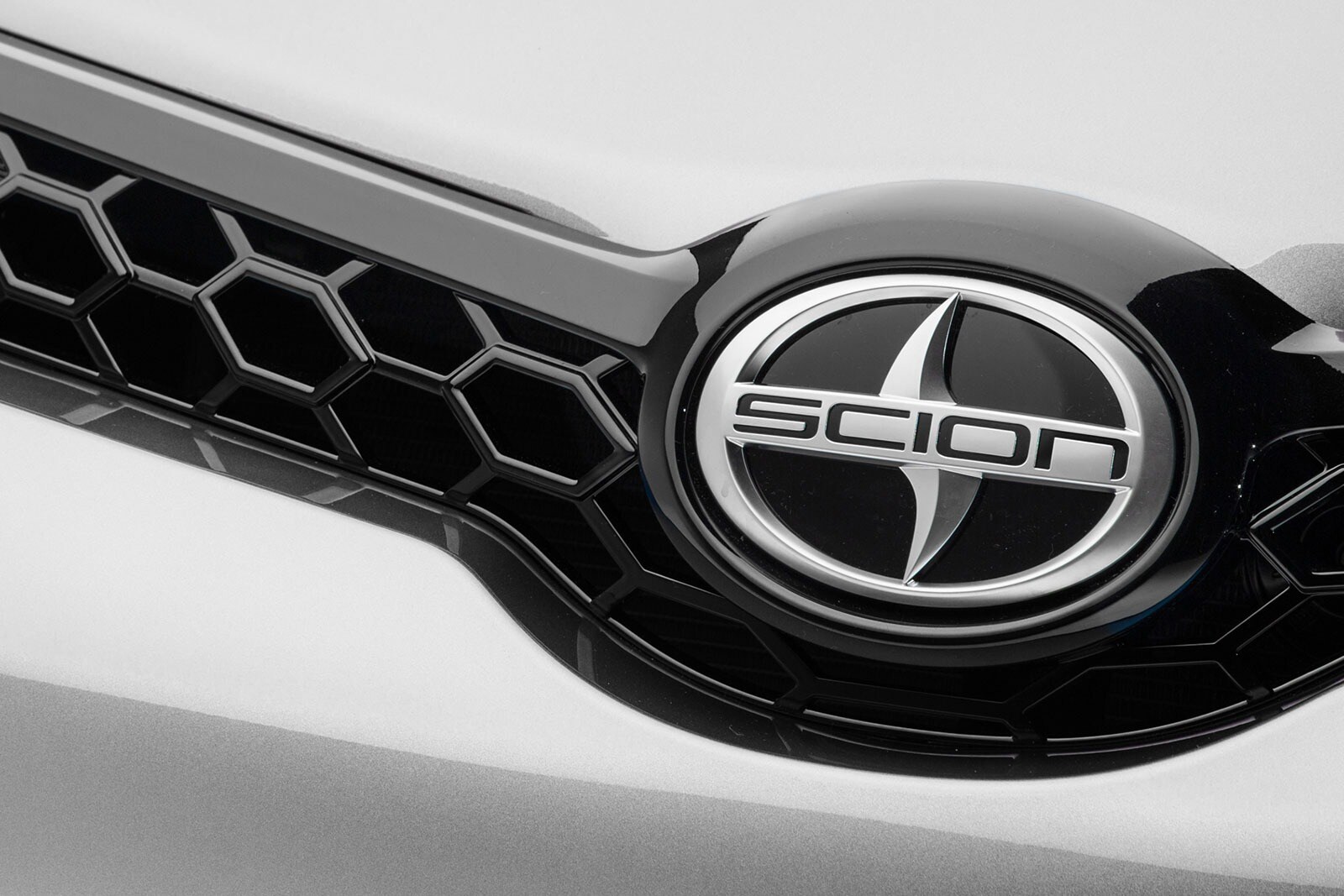 2016 Scion iM exterior FBDG