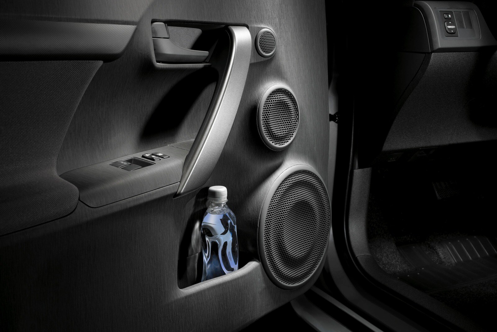 2013 Scion tC interior DETAIL