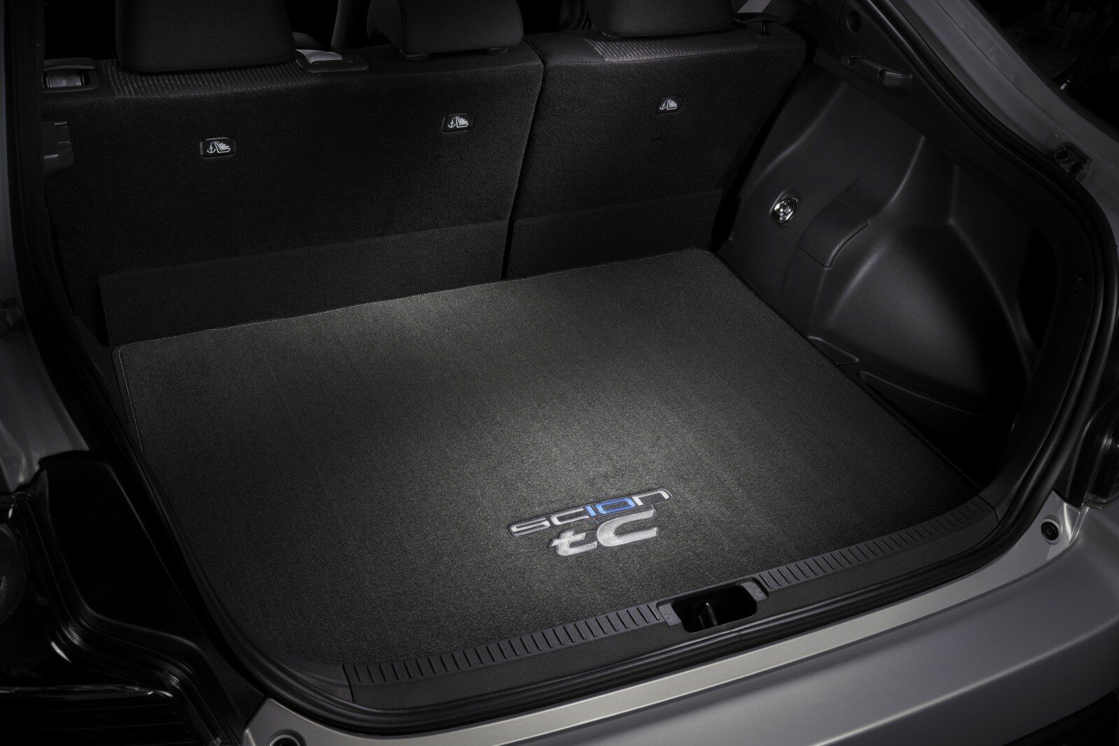 2014 Scion tC interior CARGO