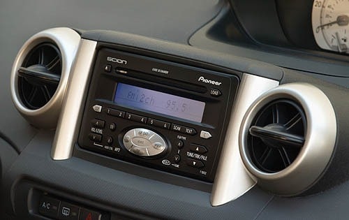 2005 Scion xA interior CC