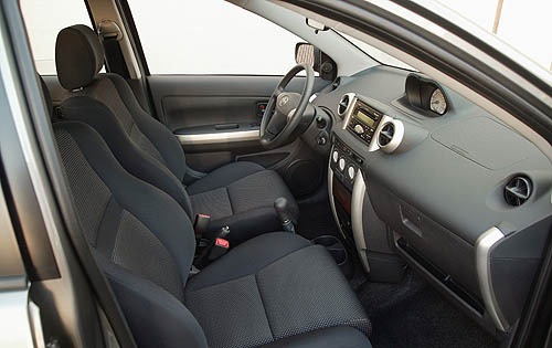2005 Scion xA interior I