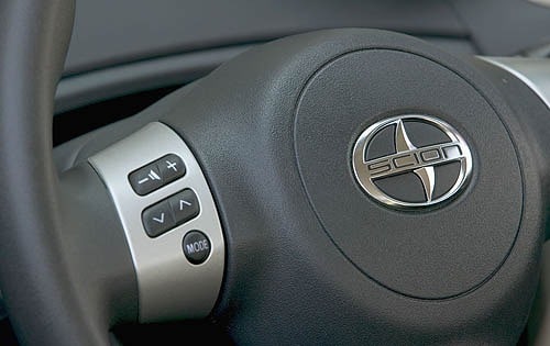 2006 Scion xA interior DETAIL