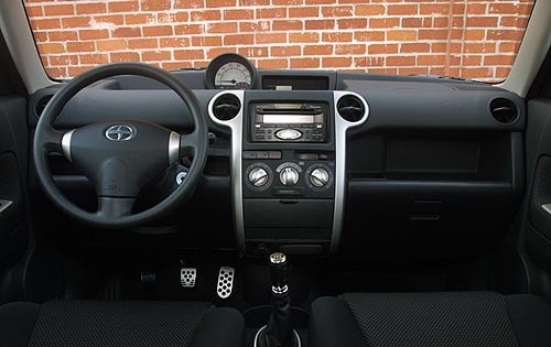 2004 Scion xB interior I