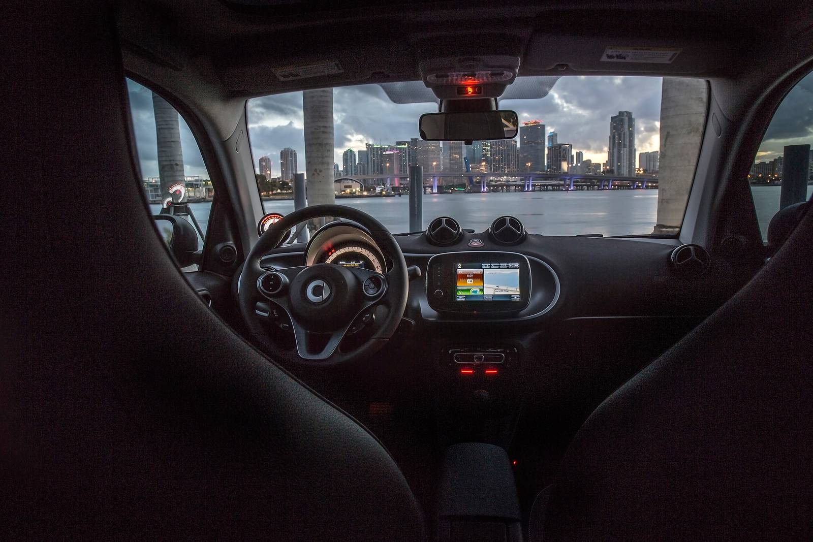 2019 smart EQ fortwo interior D