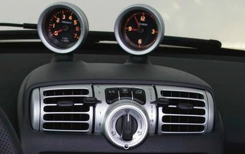 2010 smart fortwo interior CC