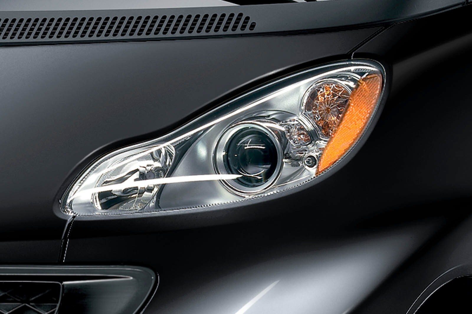 2012 smart fortwo exterior EDETAIL