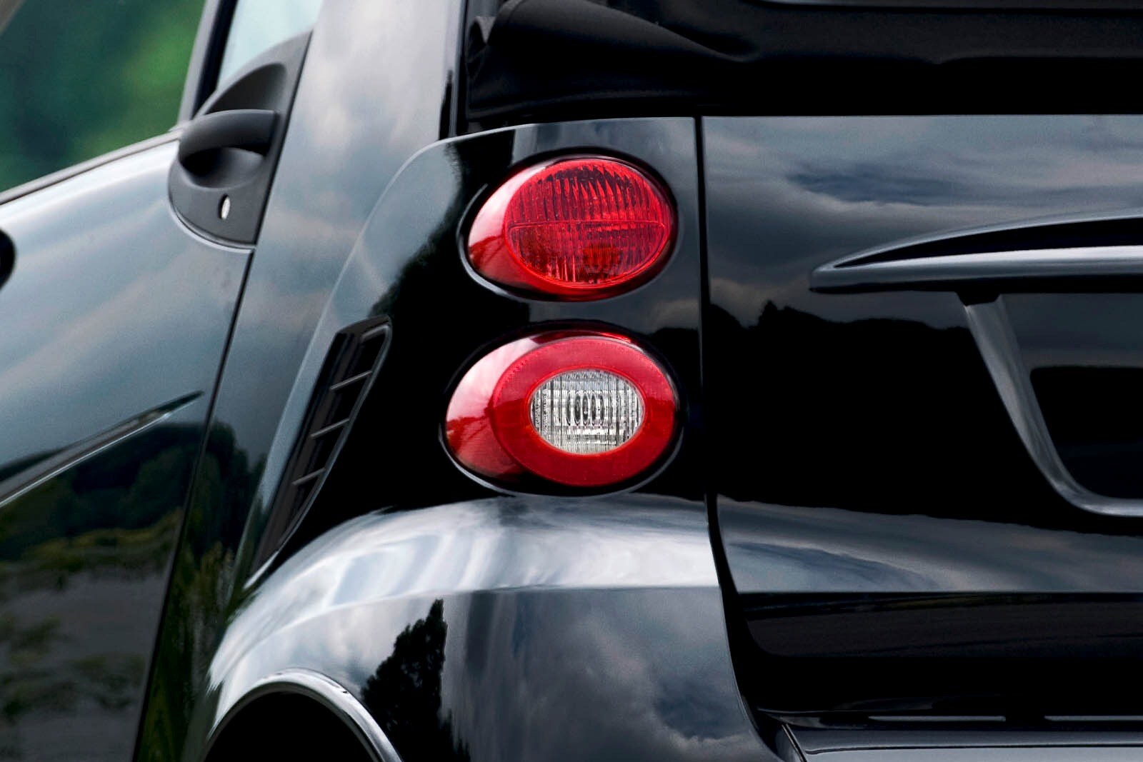 2012 smart fortwo exterior EDETAIL