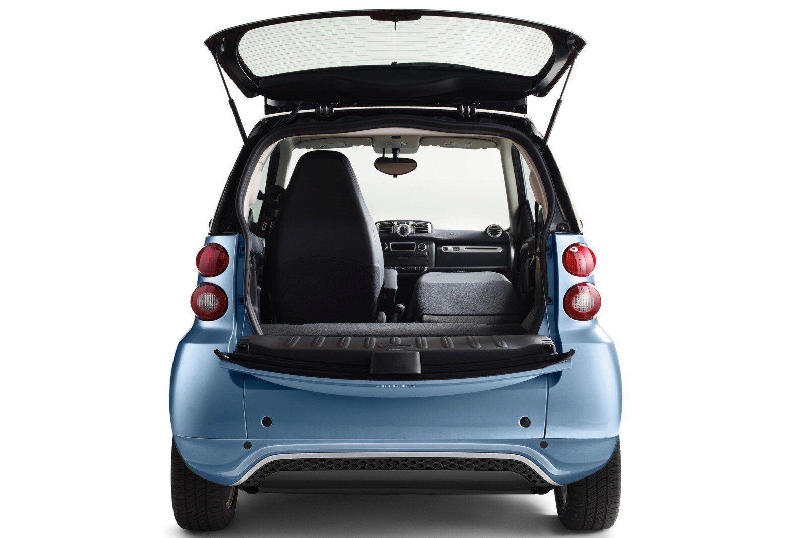 2013 smart fortwo interior CARGO