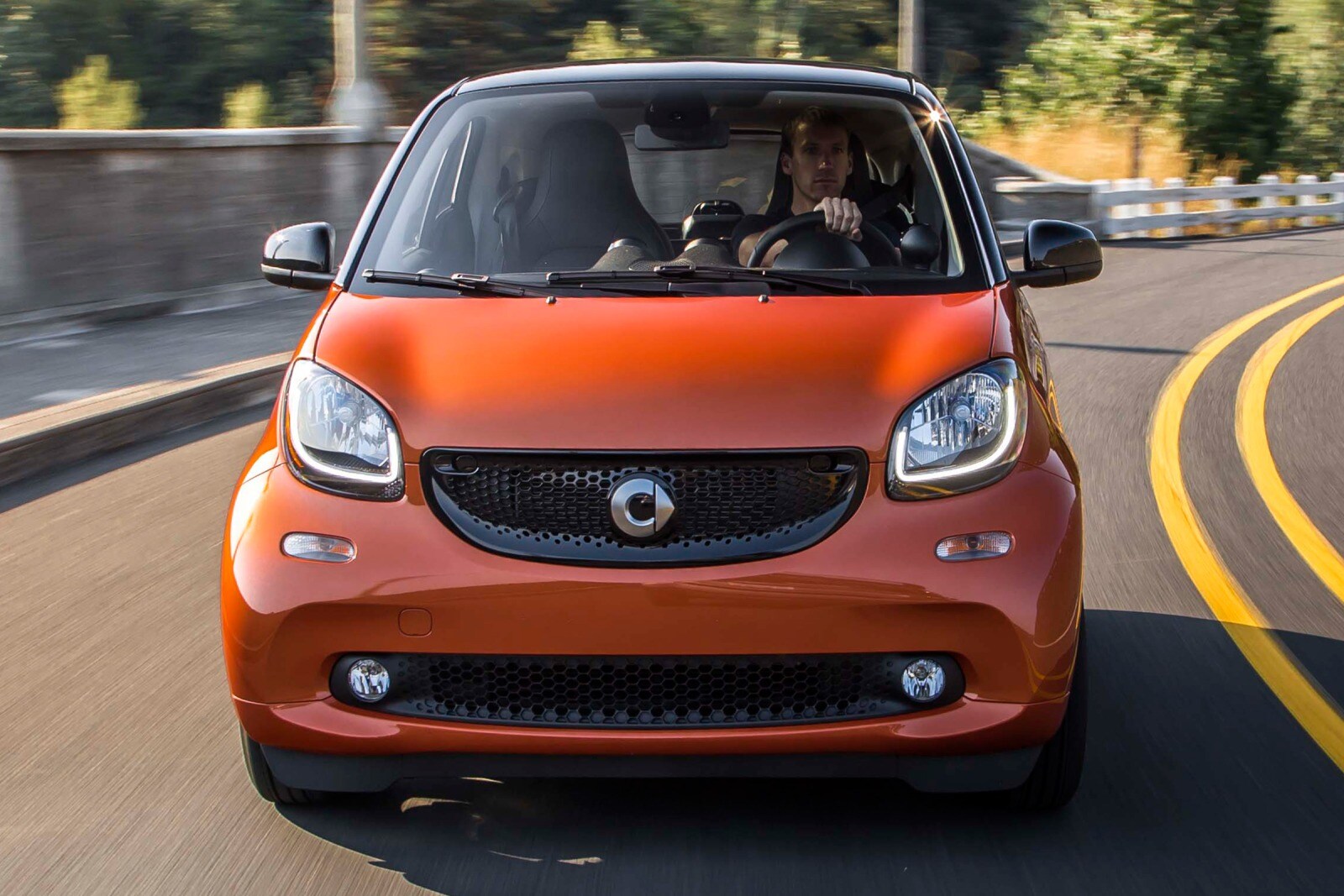 2016 smart Fortwo — OEM photo 4