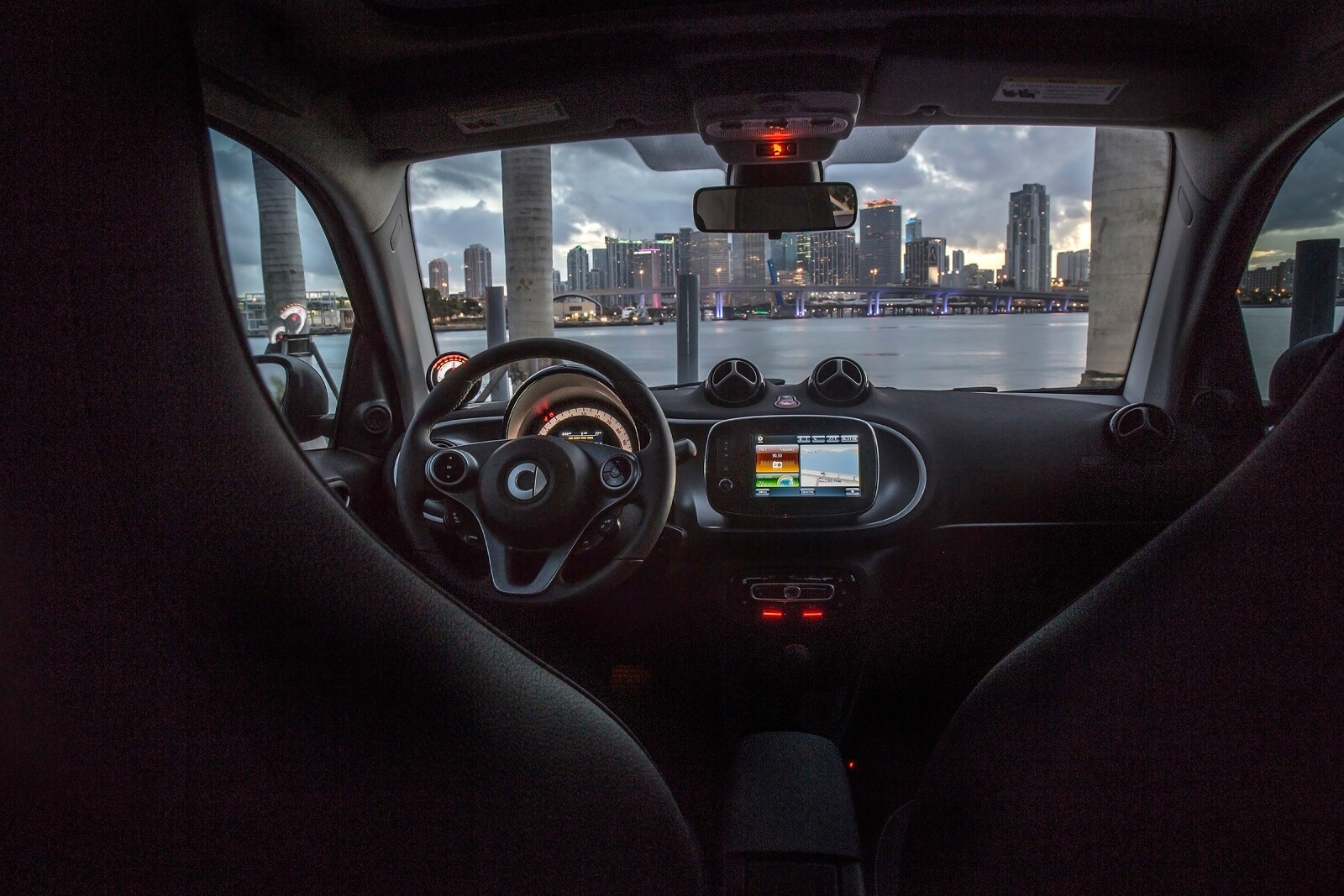 2018 smart fortwo interior D