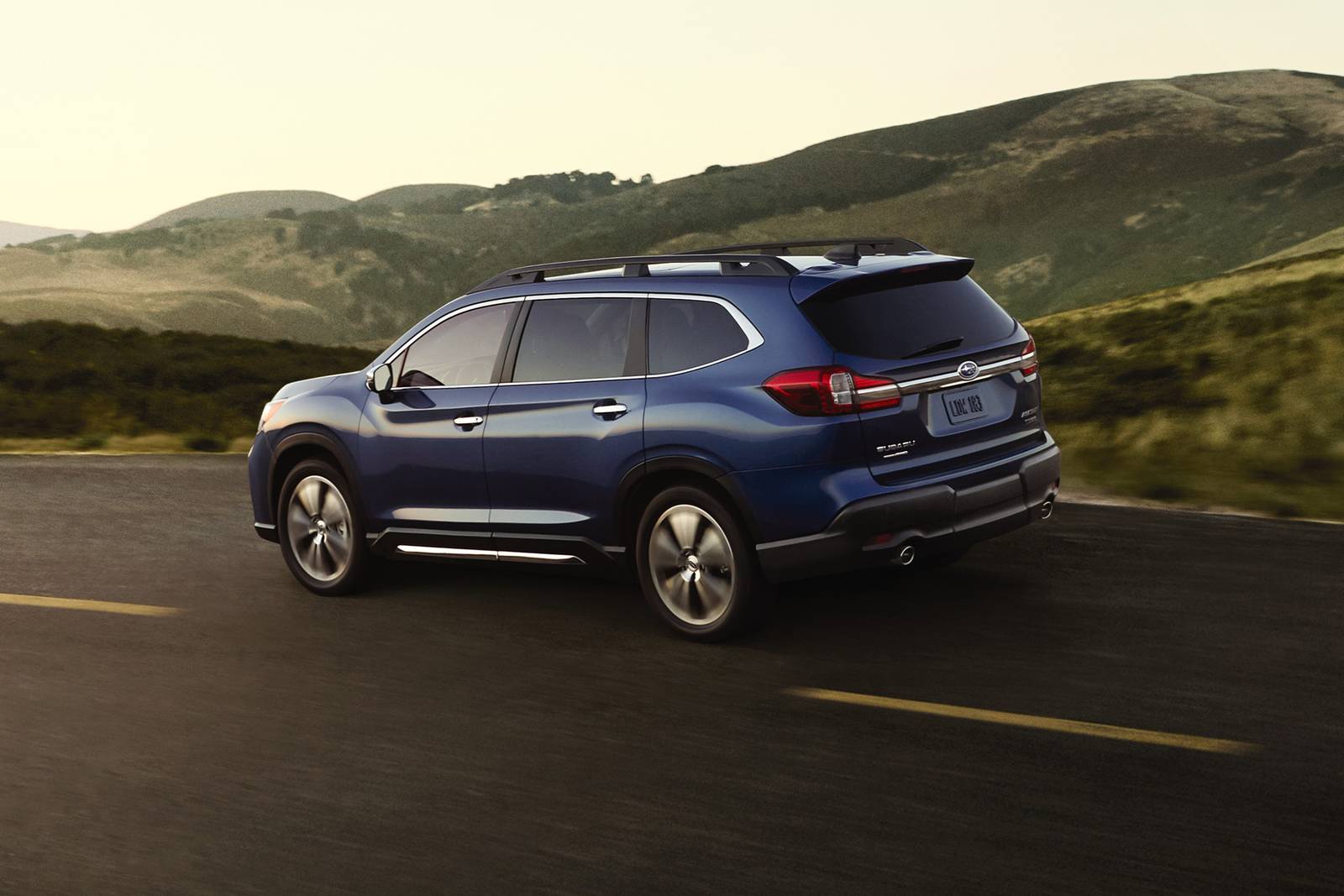 2022 Subaru Ascent exterior FQ