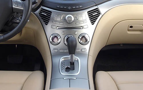 2006 Subaru B9 Tribeca interior CC