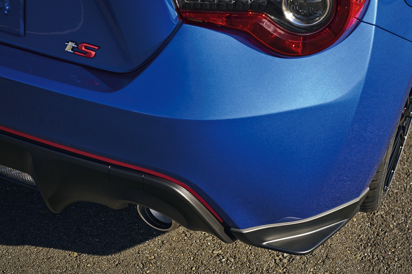 2018 Subaru BRZ — OEM photo 3