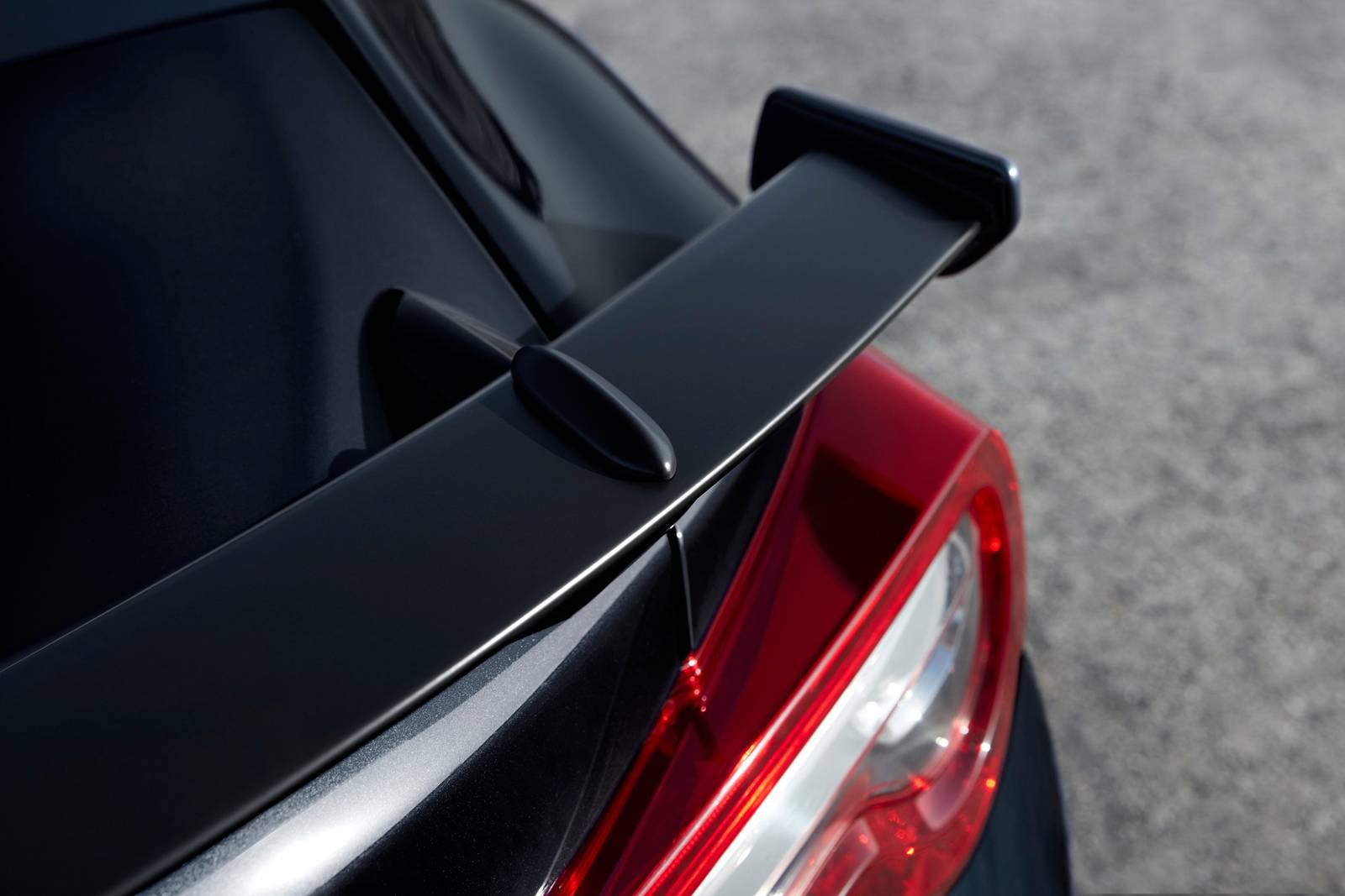 2019 Subaru BRZ exterior EDETAIL