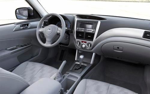 2009 Subaru Forester interior I