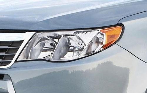 2012 Subaru Forester front safety DETAIL