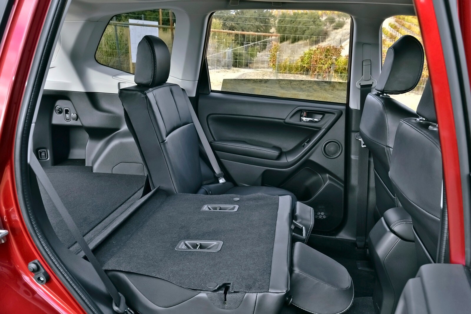 2014 Subaru Forester interior I
