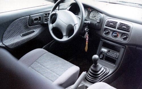 2000 Subaru Impreza interior I