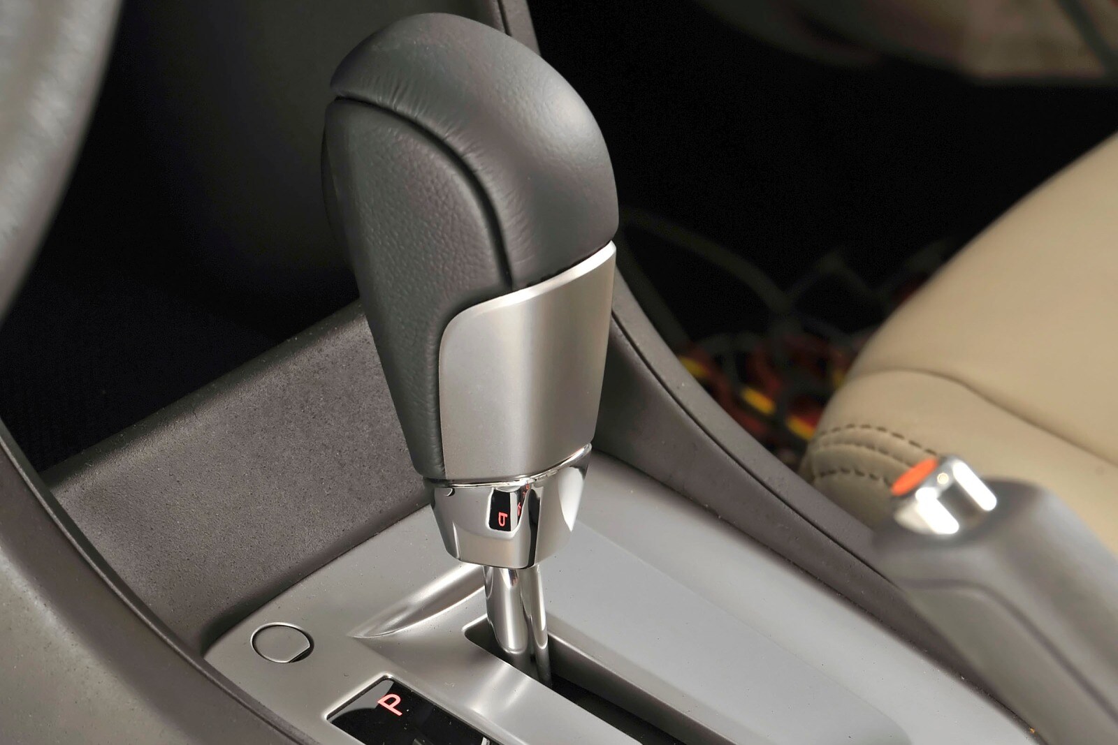 2013 Subaru Impreza interior SHF