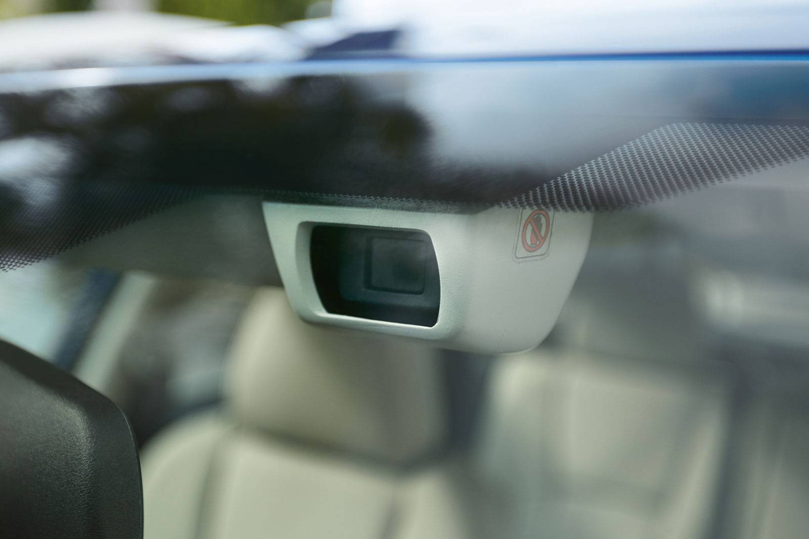 2018 Subaru Impreza front safety DETAIL