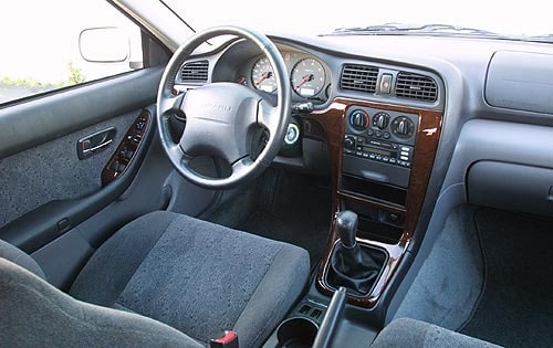 2002 Subaru Legacy interior I