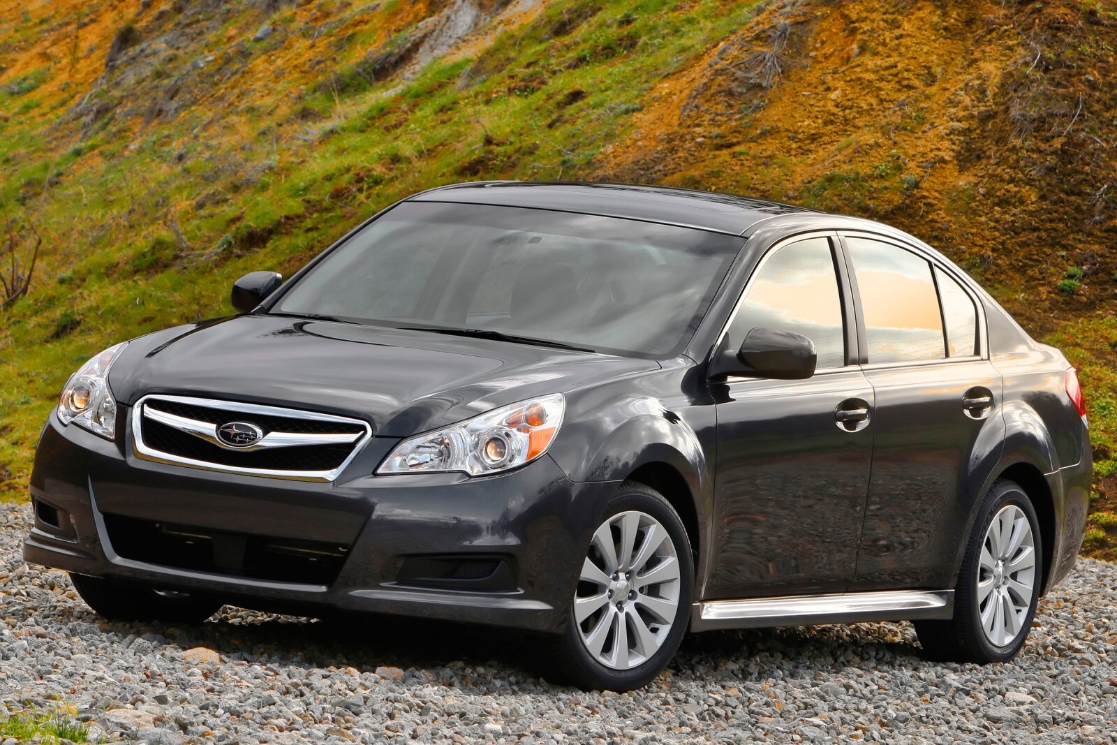 2010 Subaru Legacy exterior FQ