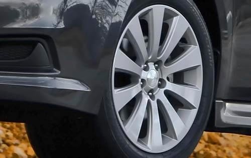 2010 Subaru Legacy — OEM photo 3