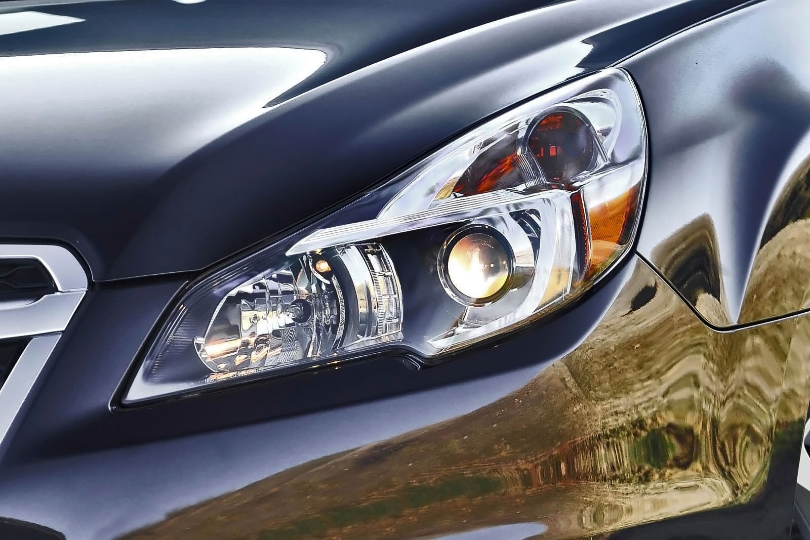 2014 Subaru Legacy exterior EDETAIL
