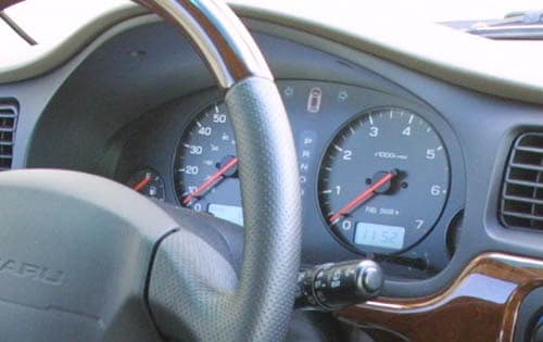 2004 Subaru Outback interior G