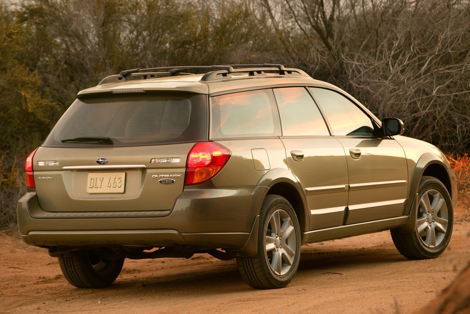 2007 Subaru Outback exterior FQ