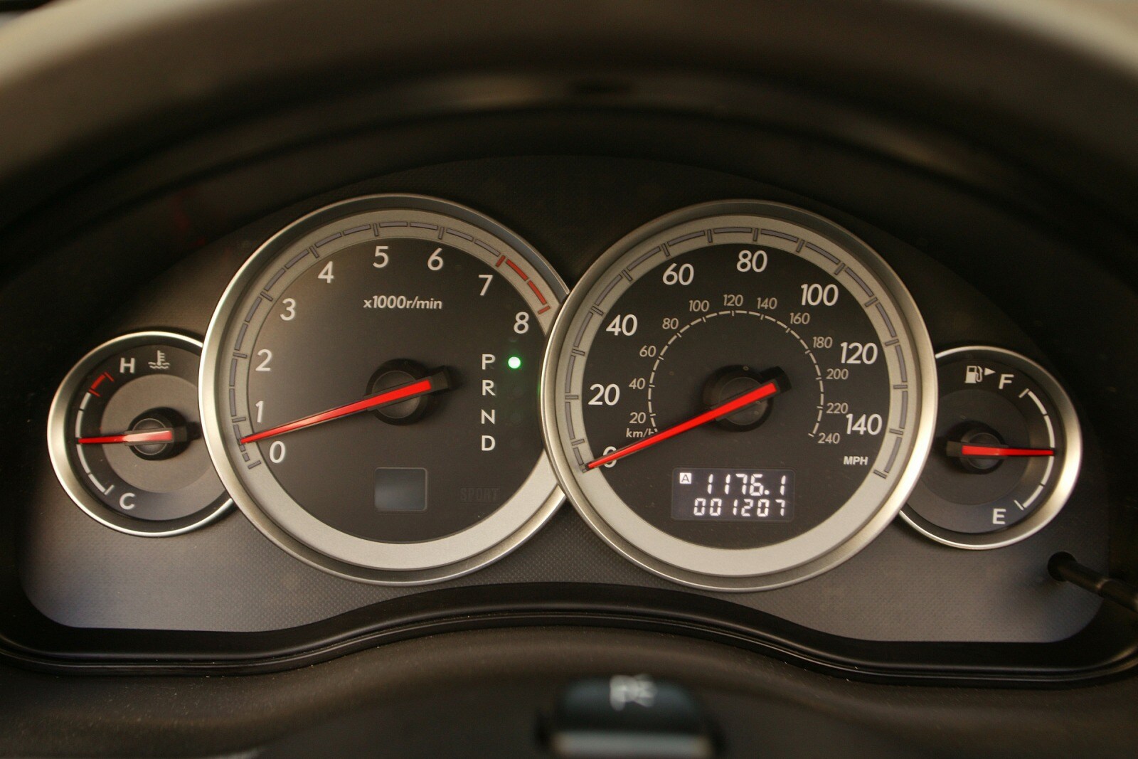 2007 Subaru Outback interior G