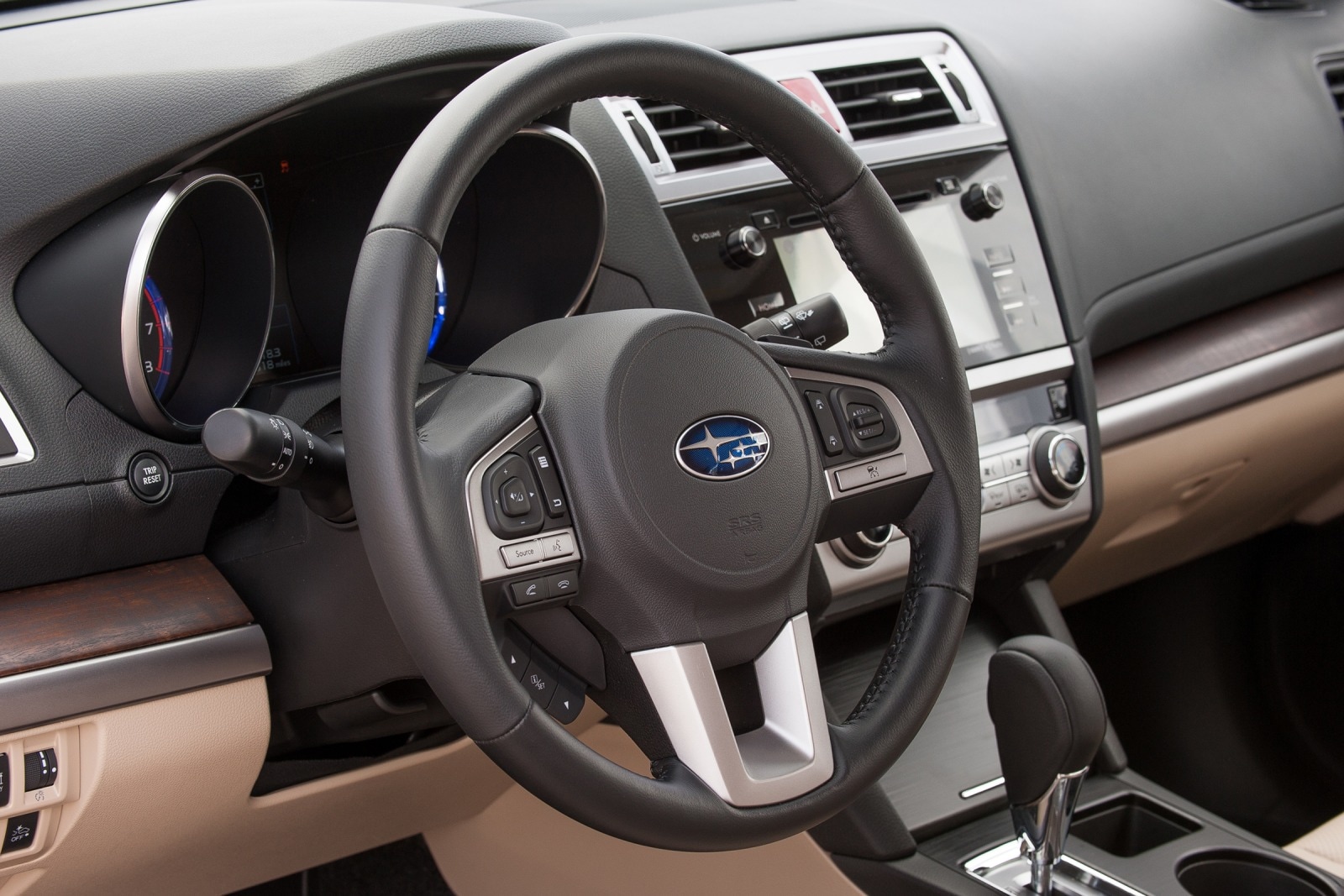 2015 Subaru Outback interior SWD