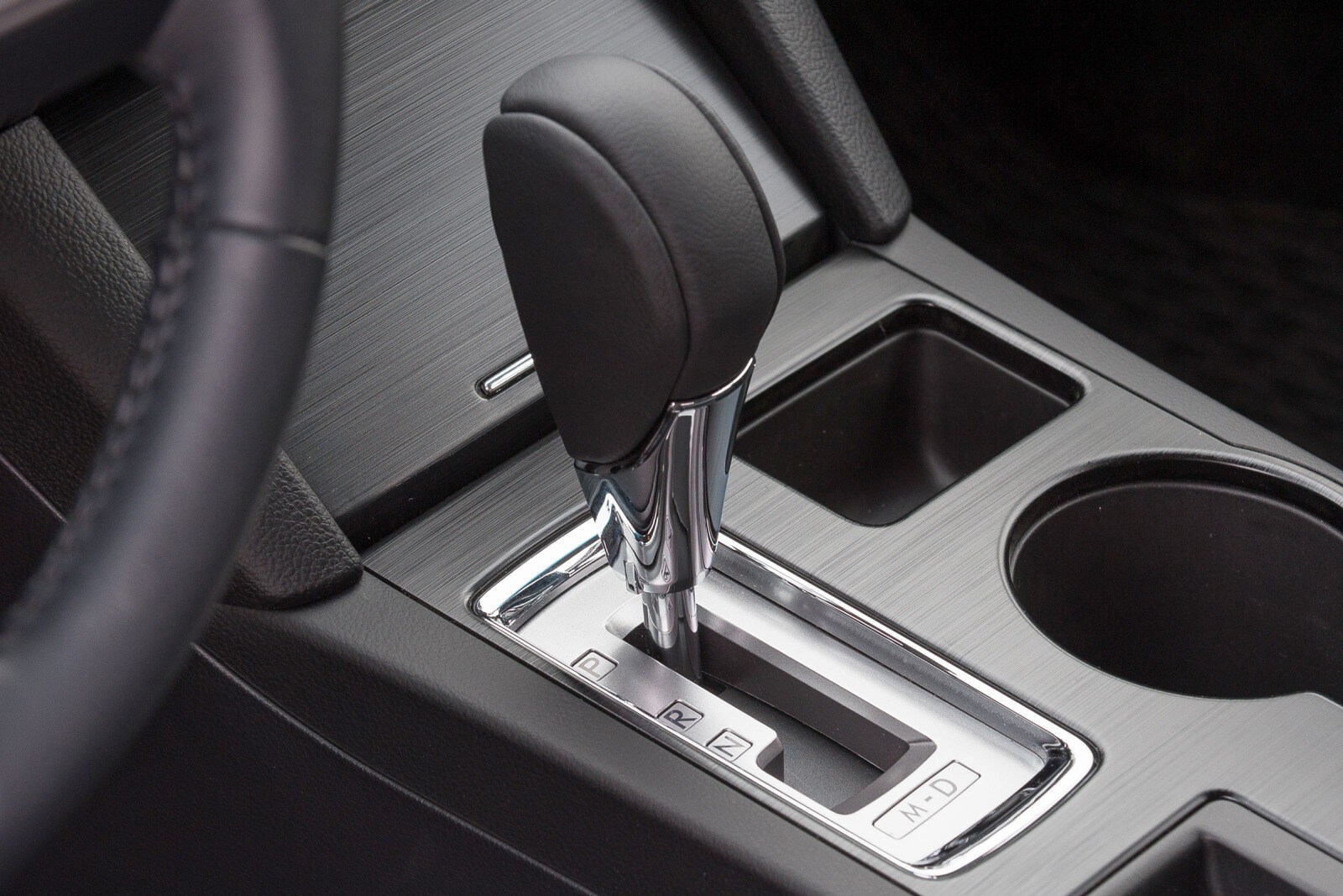 2017 Subaru Outback interior SHF