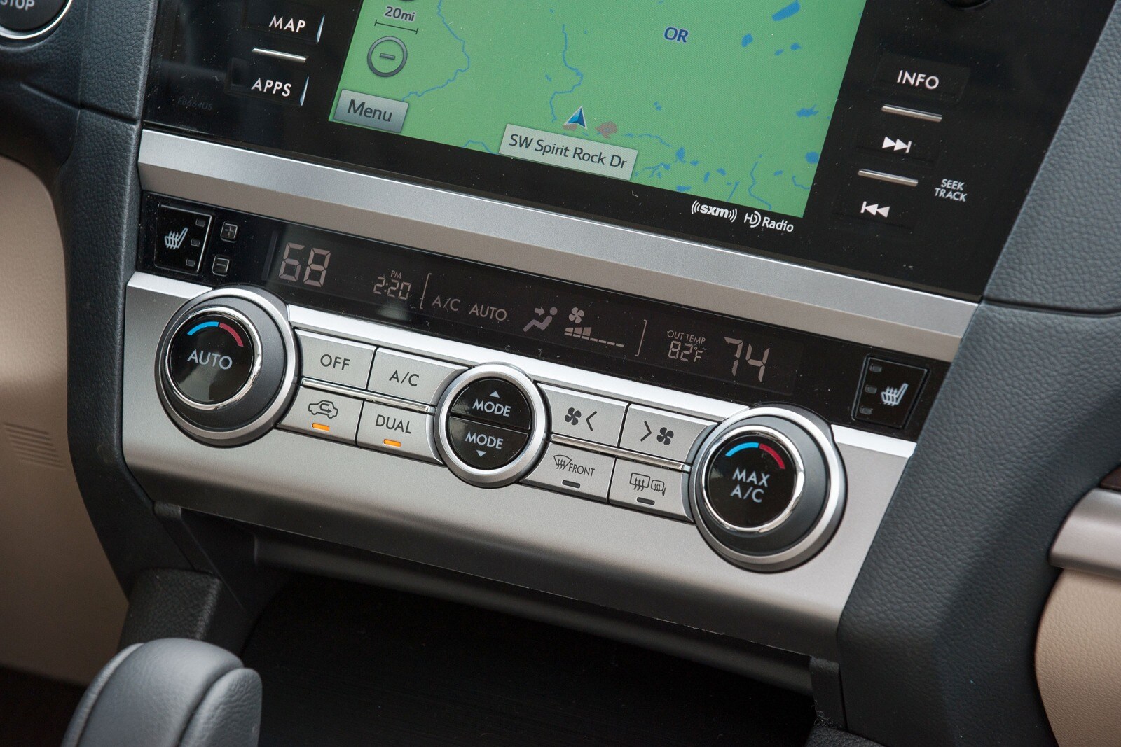 2017 Subaru Outback front safety CC