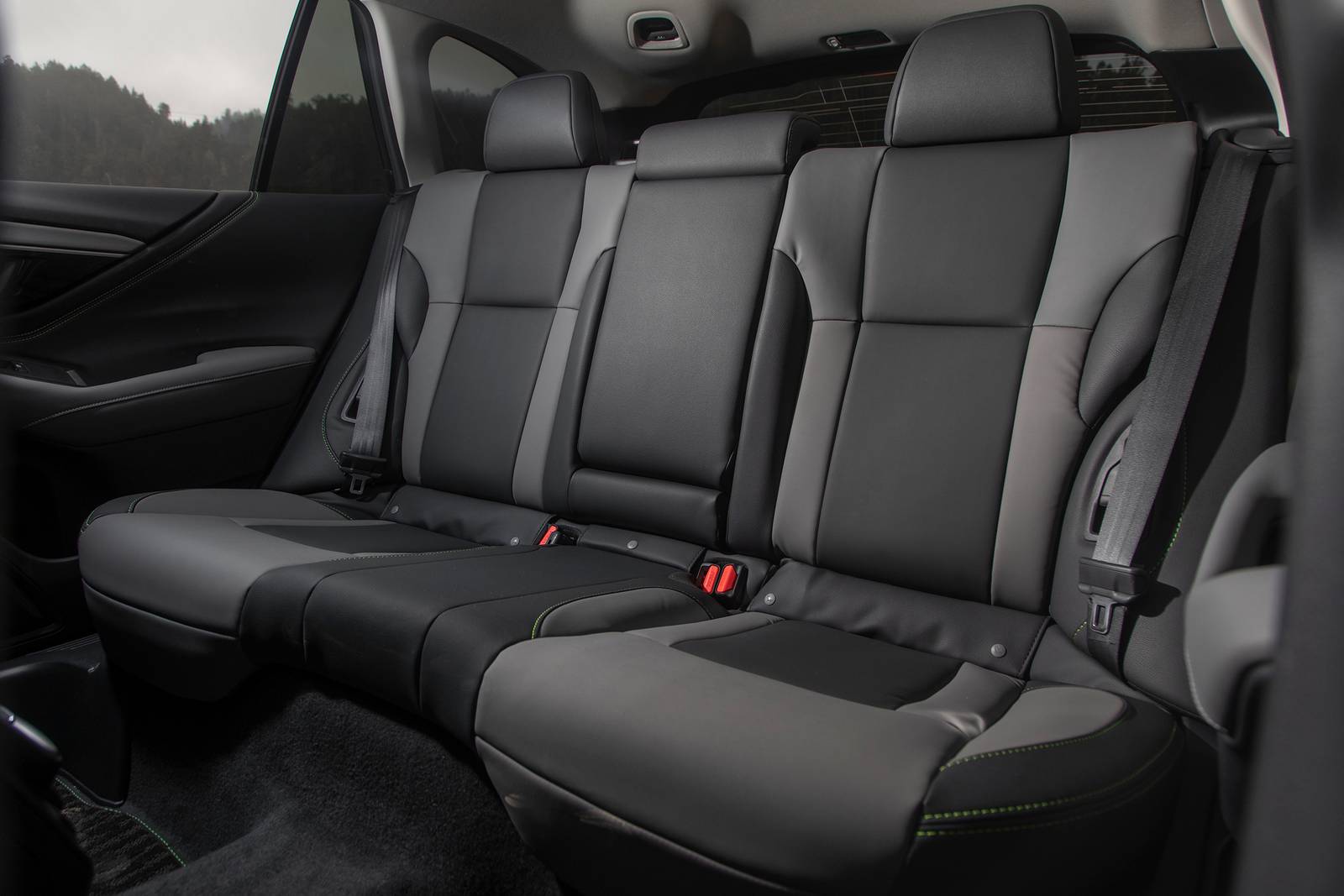 2022 Subaru Outback interior RI
