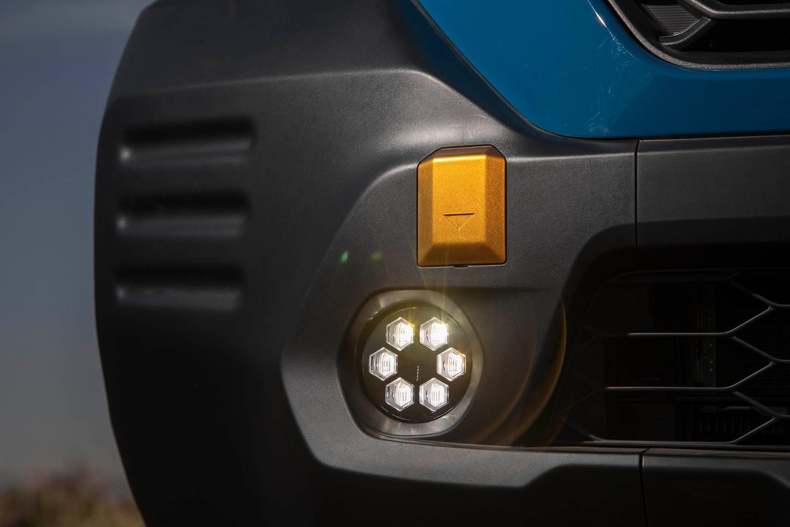 2022 Subaru Outback exterior FOG