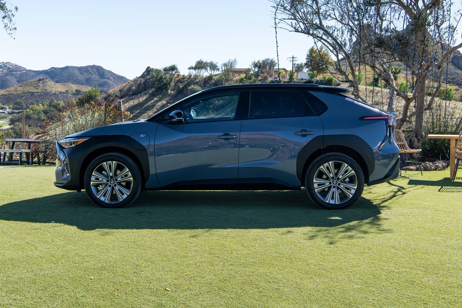 2023 Subaru Solterra exterior S