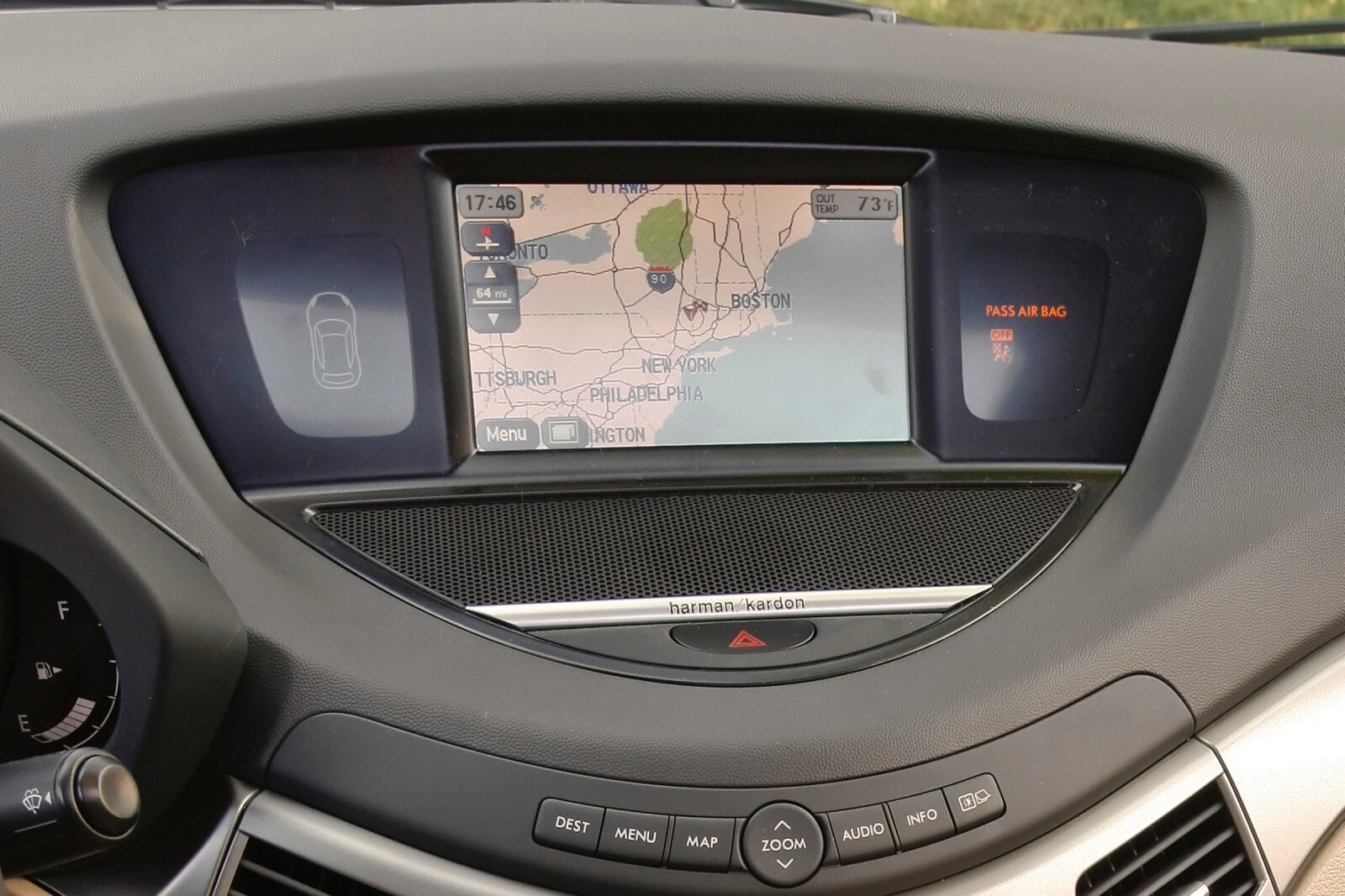 2013 Subaru Tribeca interior NAVSYS