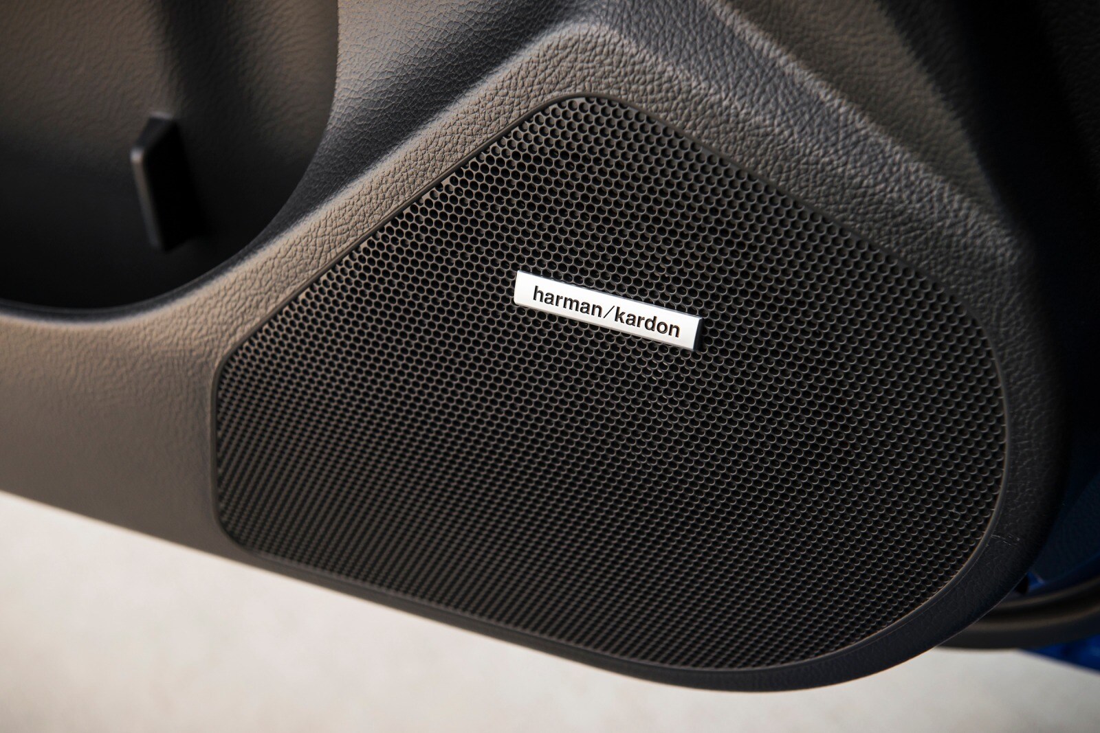 2016 Subaru Wrx interior DETAIL