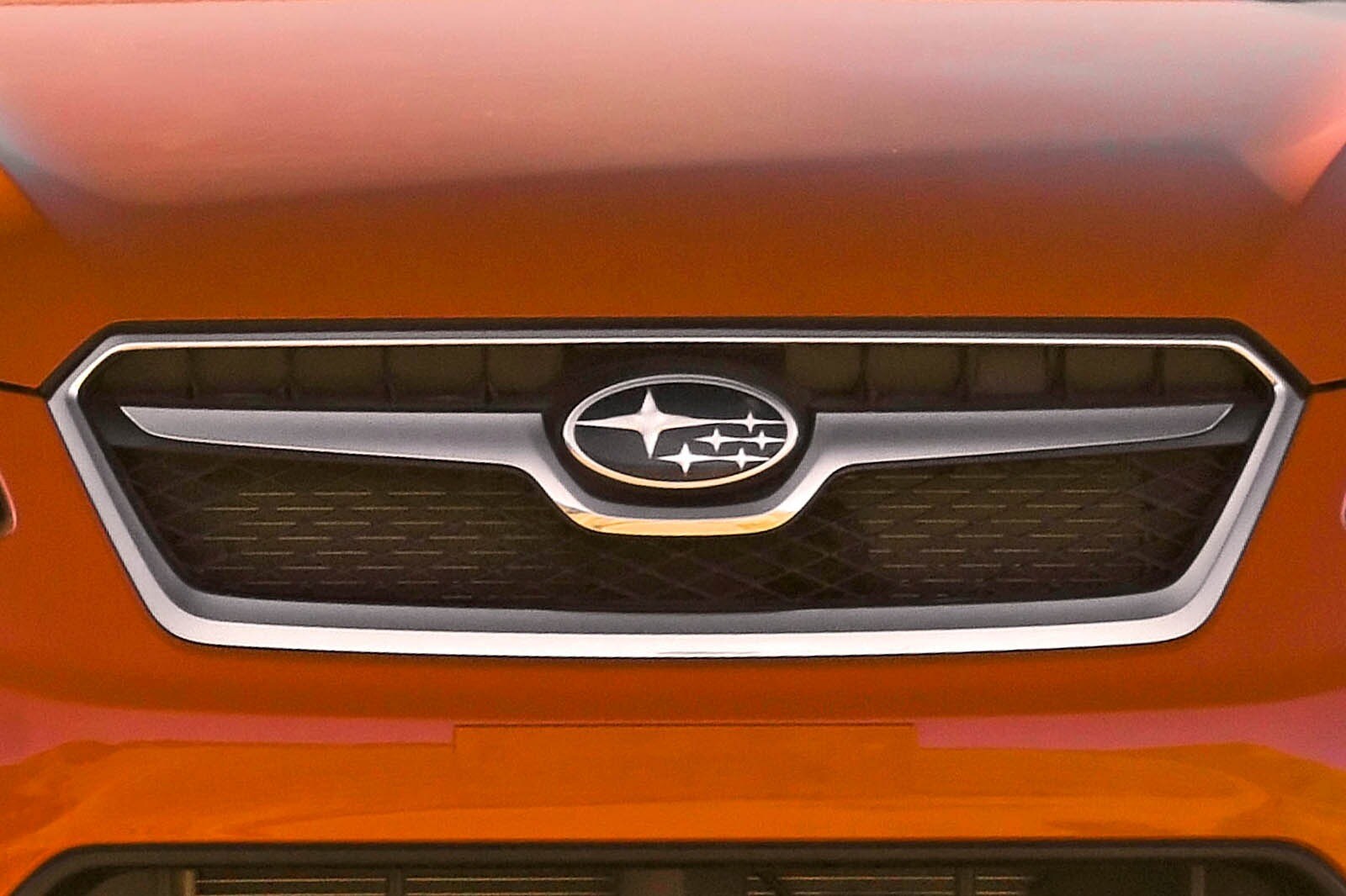 2013 Subaru XV Crosstrek exterior FBDG