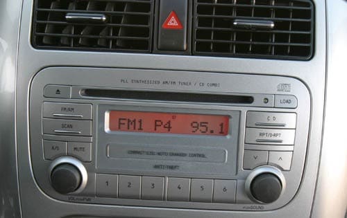 2005 Suzuki Aerio interior CC