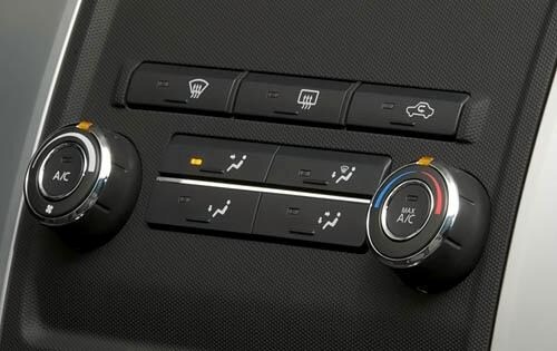 2012 Suzuki Equator interior CC