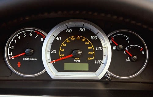 2004 Suzuki Forenza interior G