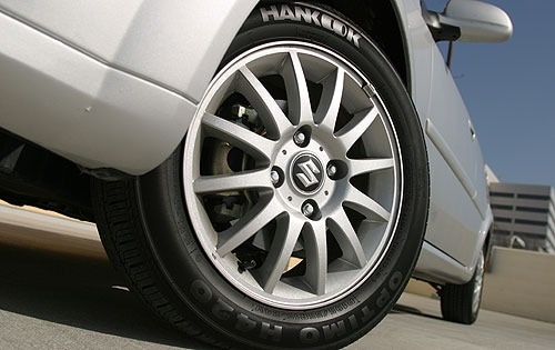 2004 Suzuki Forenza — OEM photo 3
