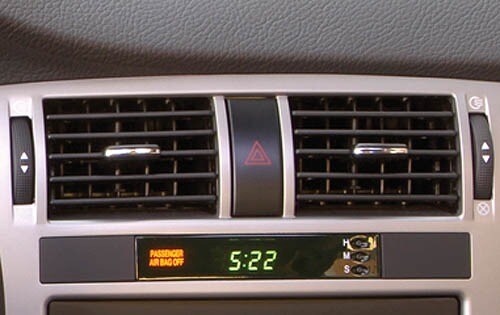 2006 Suzuki Forenza interior CC