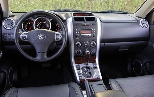 2006 Suzuki Grand Vitara interior I