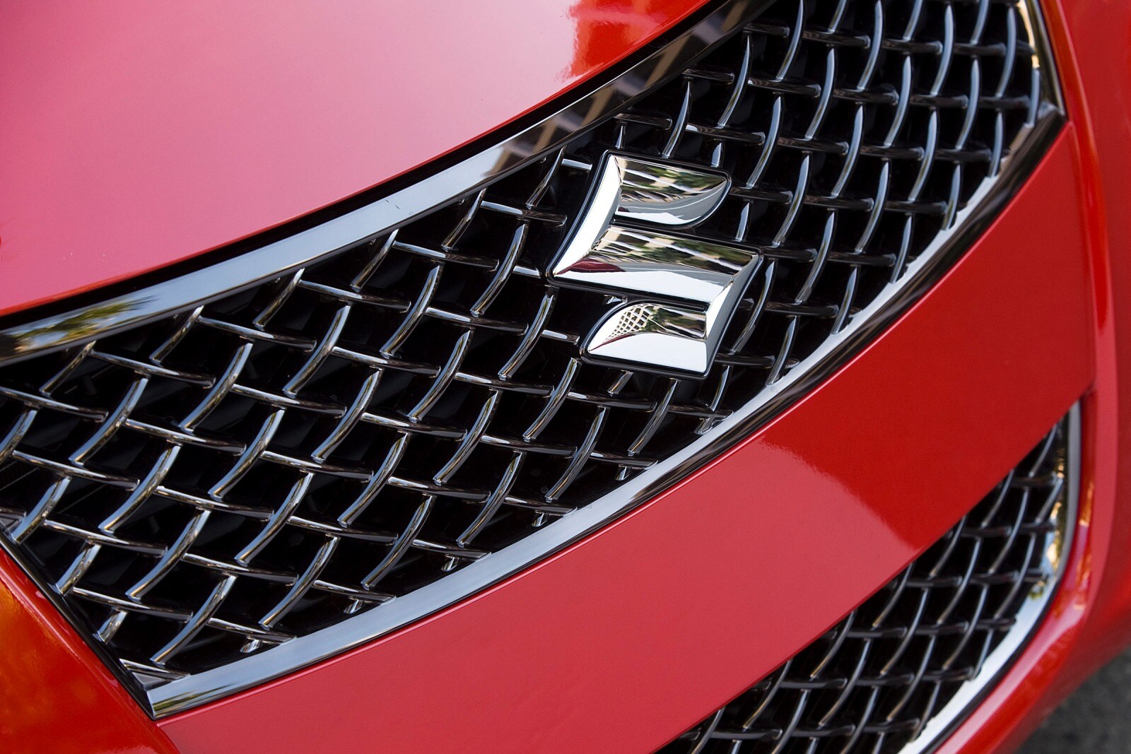 2012 Suzuki Kizashi exterior FBDG